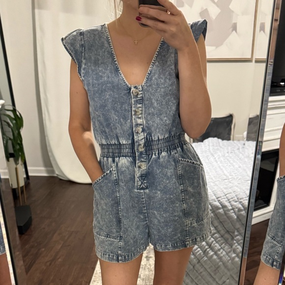 Cute Girly Flare Sleeves Blue Denim Pull Up Stretch Romper - Picture 5 of 11